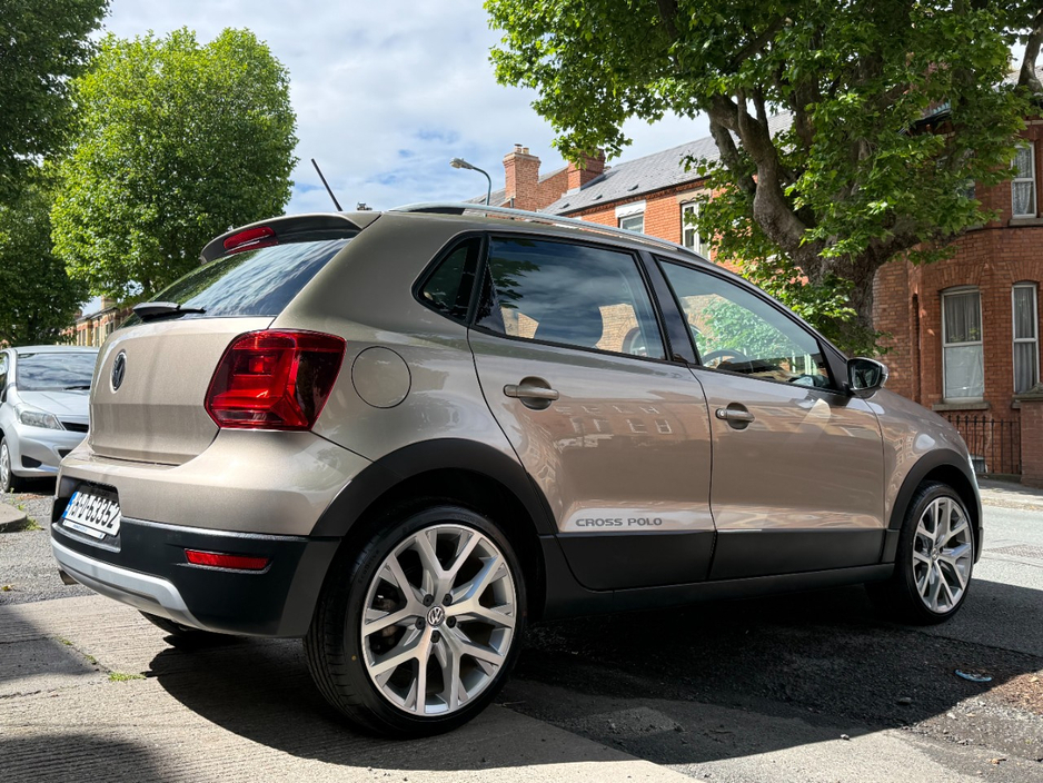 2015 Volkswagen Polo 1.2L Petrol For Sale Images