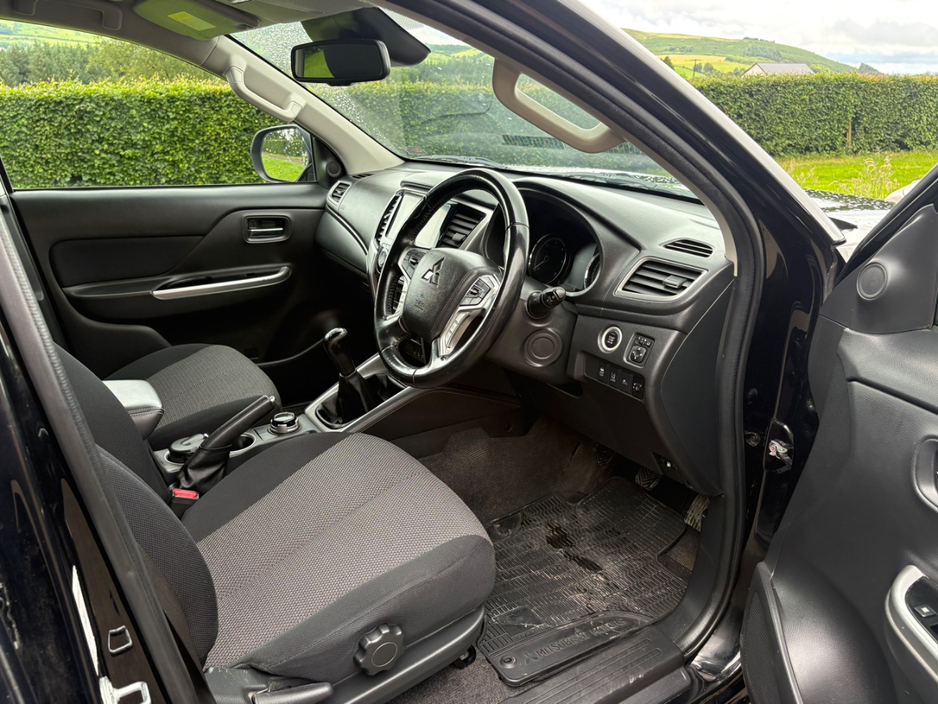 2021 Mitsubishi L200 2.3L Diesel For Sale Images