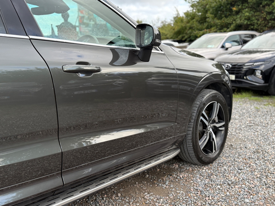 2022 Volvo XC60 2L Diesel For Sale Images