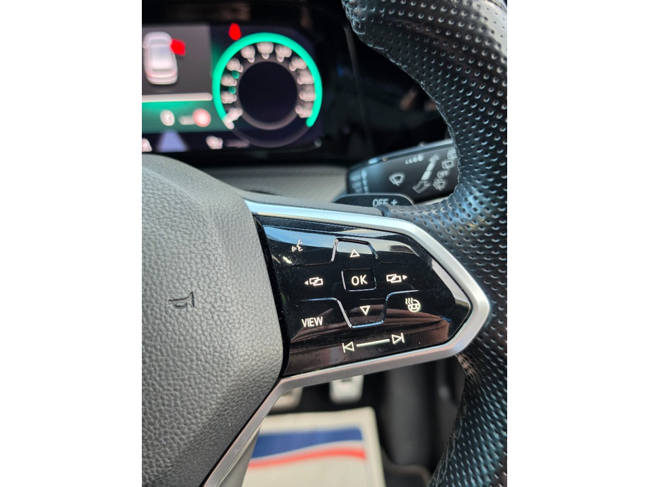 2020 Volkswagen Golf 2L Diesel For Sale Images