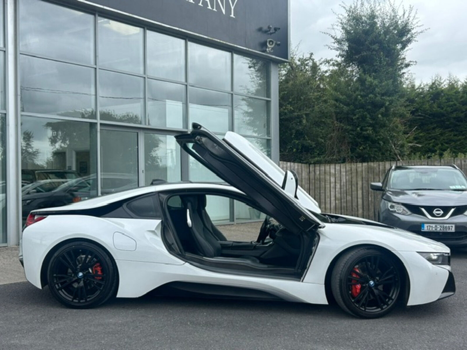 2017 BMW i8 1.5L Petrol Plug-in Hybrid For Sale Images