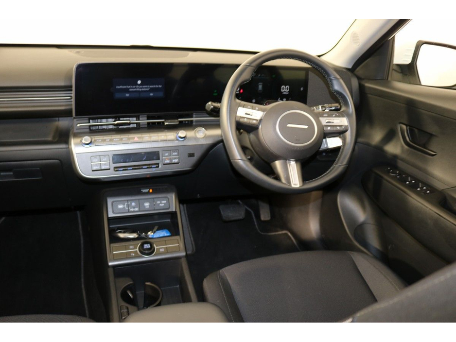 Hyundai Kona Hybrid Signature 1.6L Petrol Automatic Compact SUV — thumbnail 11