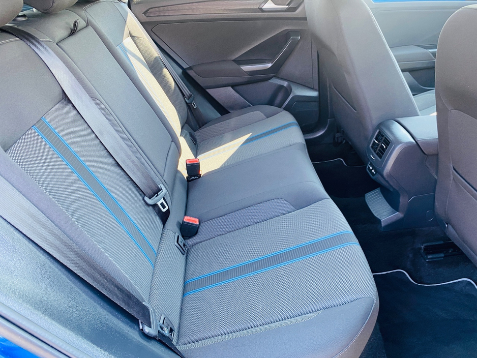 2021 Volkswagen T-Roc 2L Diesel For Sale Images