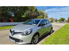 Renault Clio IV DYNAMIQUE NAV 1.2 PETR 4DR