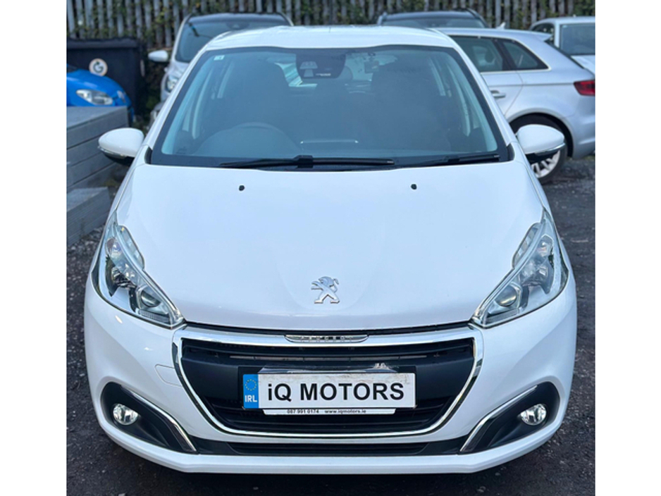 Peugeot 208 Puretech 1.2L Petrol Automatic (2763) — thumbnail 2