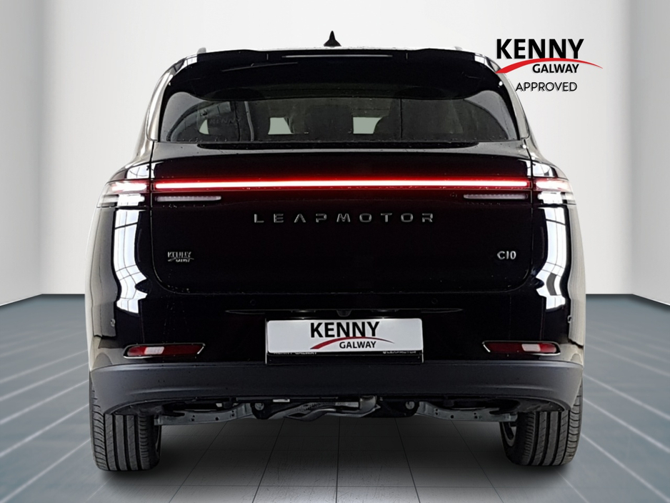 2026 Leapmotor C10 1.5L Petrol Plug-in Hybrid For Sale Images
