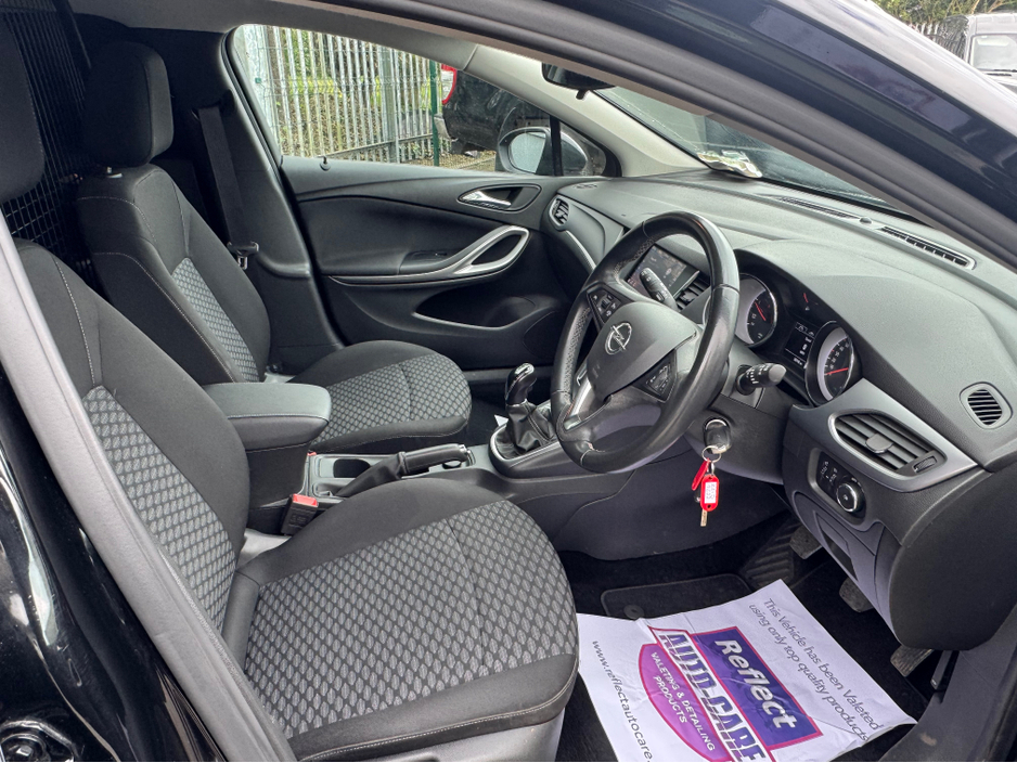 2022 Opel Astra 1.5L Diesel For Sale Images