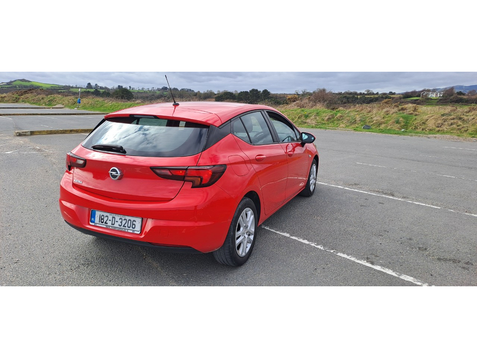 Opel Astra E 1.4 I 100PS 5DR — thumbnail 2