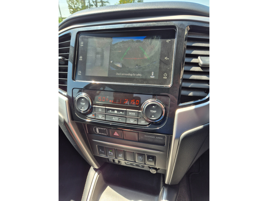 2021 Mitsubishi L200 2.3L Diesel For Sale Images