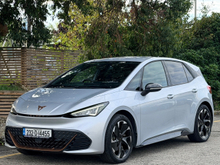 Cupra Born 58 KWH// 360 CAMERA//HEATED SEATS// ALLOY WHEELS// HUGE SPEC