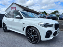 BMW X5 M SPORT XDRIVE 45E (HIGH SPEC)