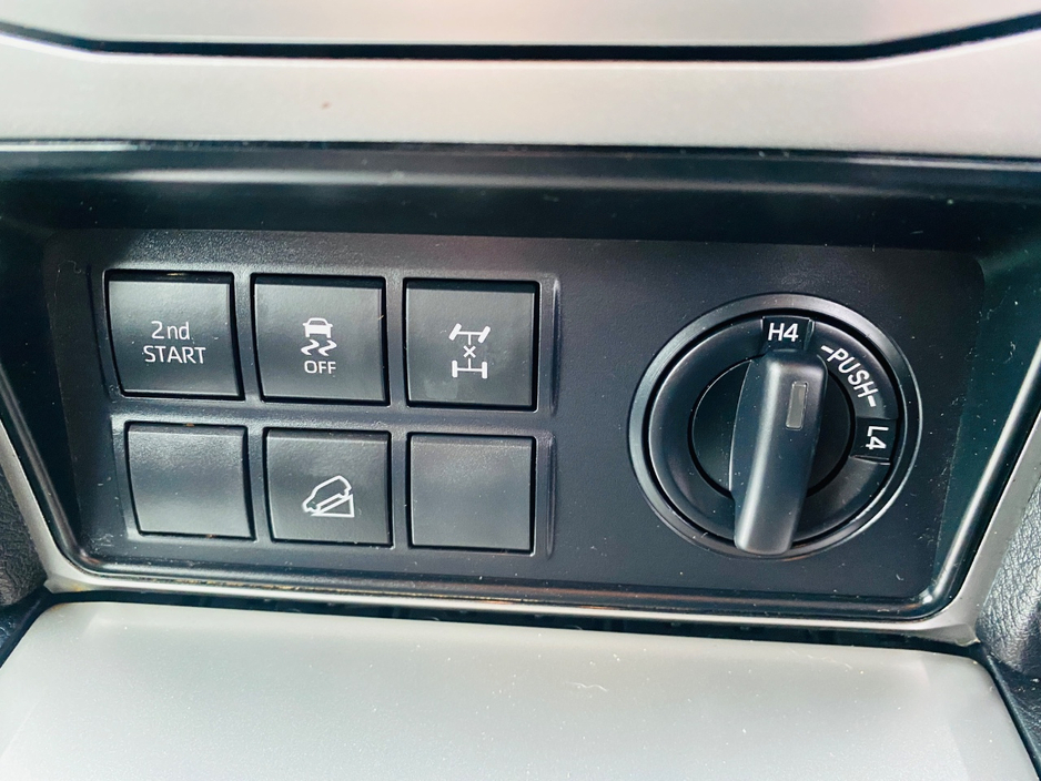 2023 Toyota Landcruiser 2.8L Diesel For Sale Images