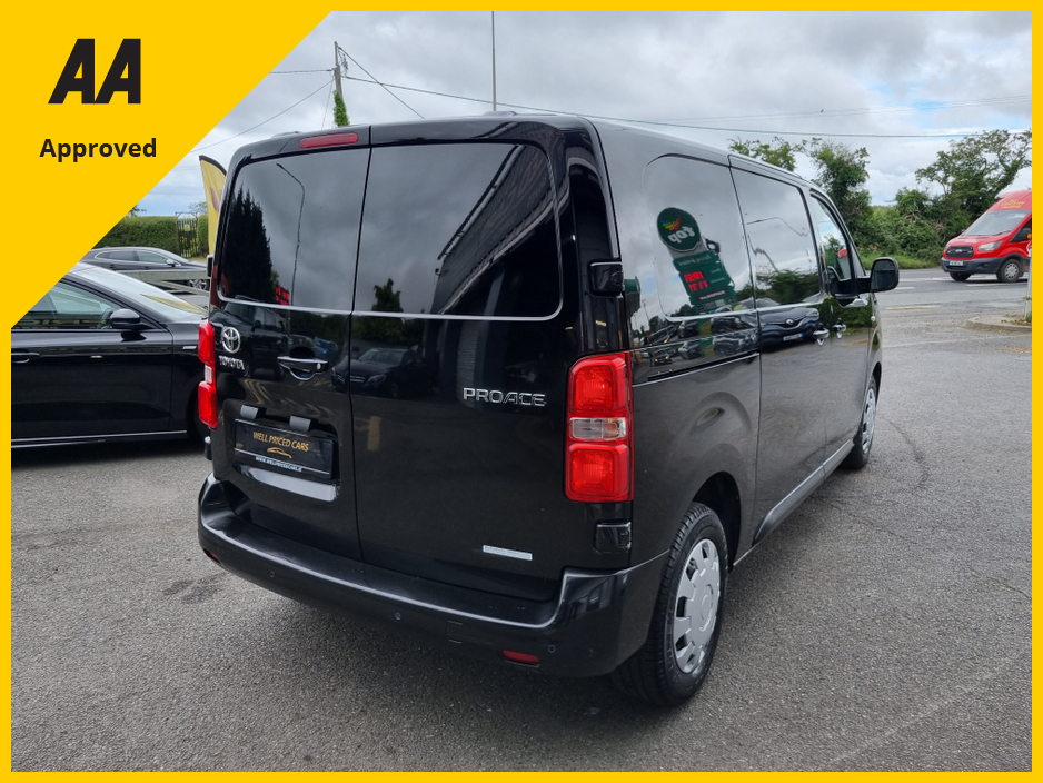 2018 Toyota Proace 2.0L Diesel For Sale Images