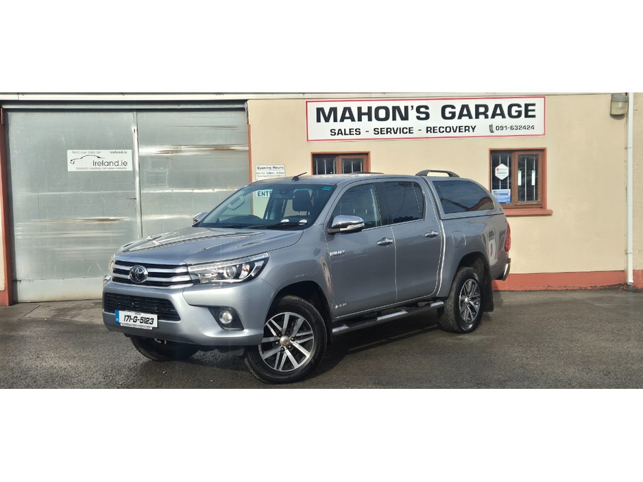 2017 Toyota Hilux 2.4L Diesel For Sale Images