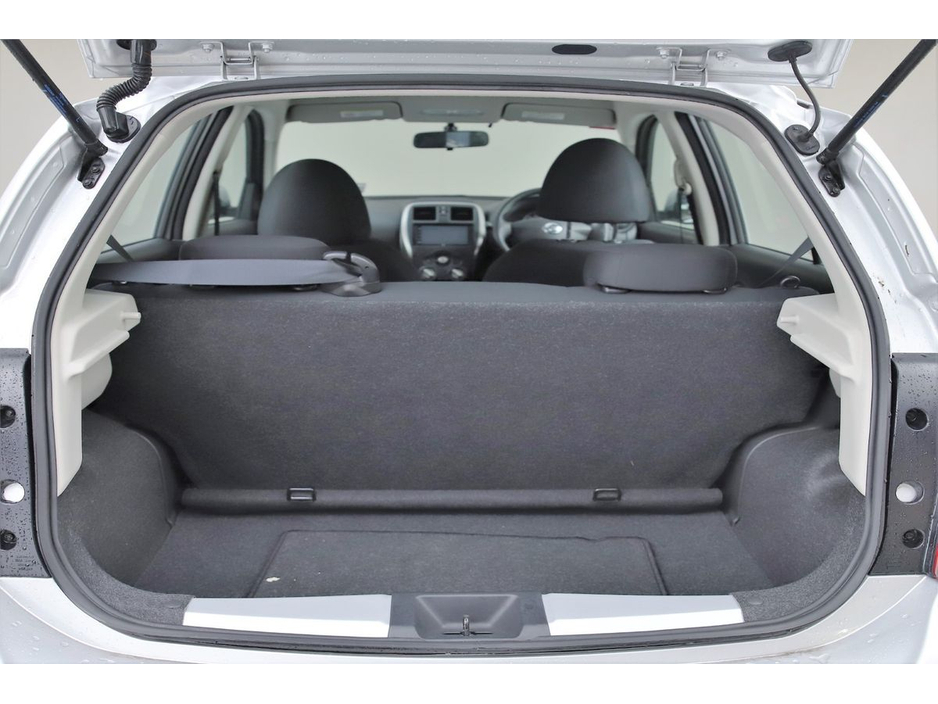 Nissan March 1.2 CVT *REVERSE CAMERA*SAFETY SENSORS* — thumbnail 24
