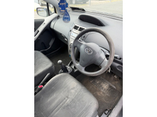 2010 Toyota Yaris 1L Petrol For Sale Images