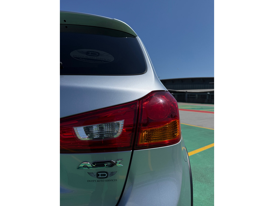 Mitsubishi ASX 1.6 Petrol 2WD 5MT Instyle — thumbnail 15