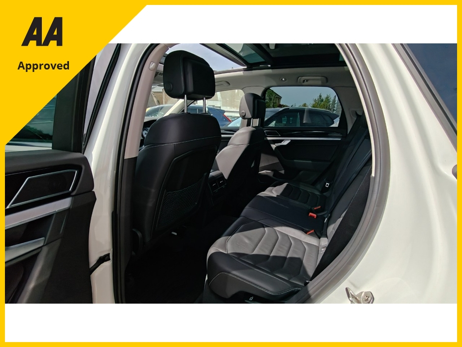 2019 Volkswagen Touareg 3L Diesel For Sale Images