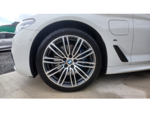 2018 BMW 5 Series 2L Petrol Plug-in Hybrid For Sale Images