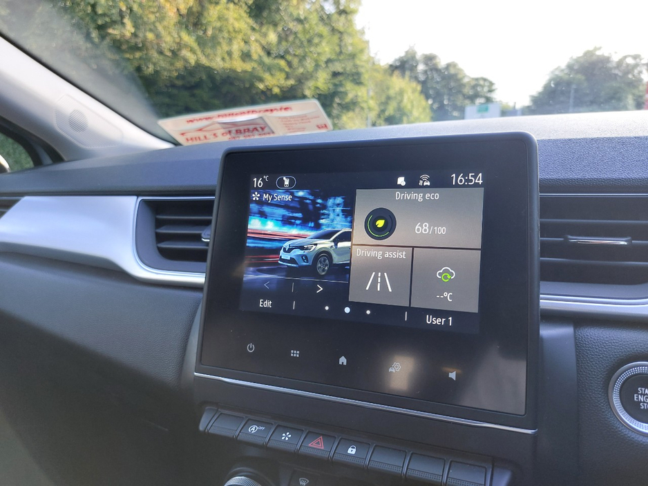 2023 Renault Captur 1L Petrol For Sale Images