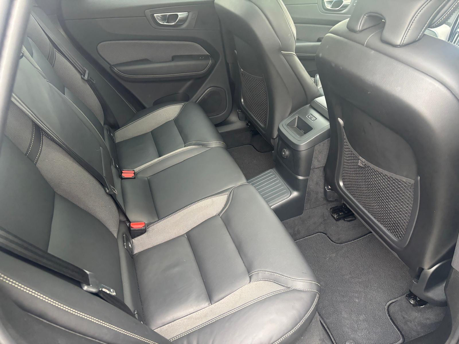 2025 Volvo XC60 2L Petrol Plug-in Hybrid For Sale Images