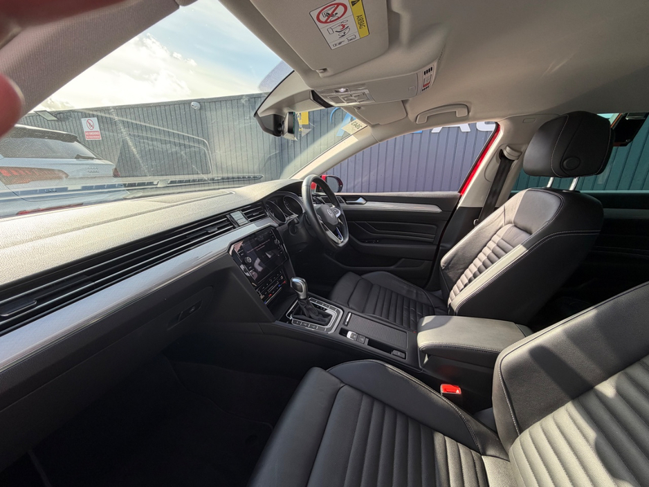 2022 Volkswagen Passat 1.4L Hybrid For Sale Images