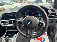 2021 BMW 3 Series 2L Petrol Plug-in Hybrid For Sale Images