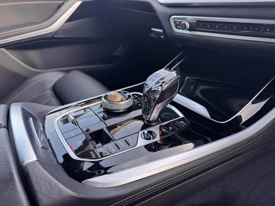 2022 BMW X5 3L Petrol Plug-in Hybrid For Sale Images