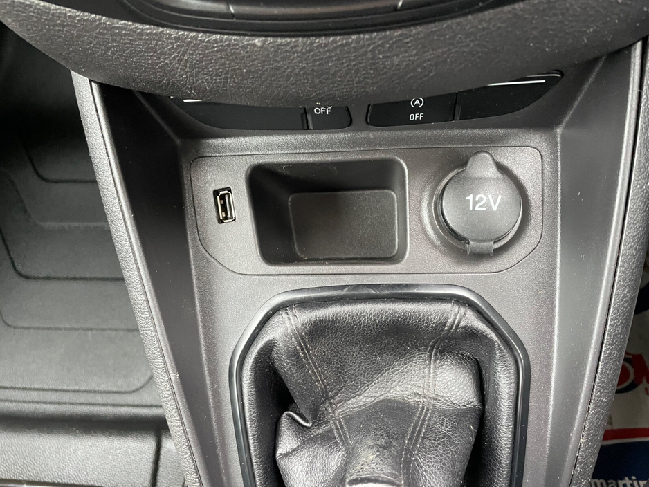 2021 Ford Transit Courier 1.5L Diesel For Sale Images