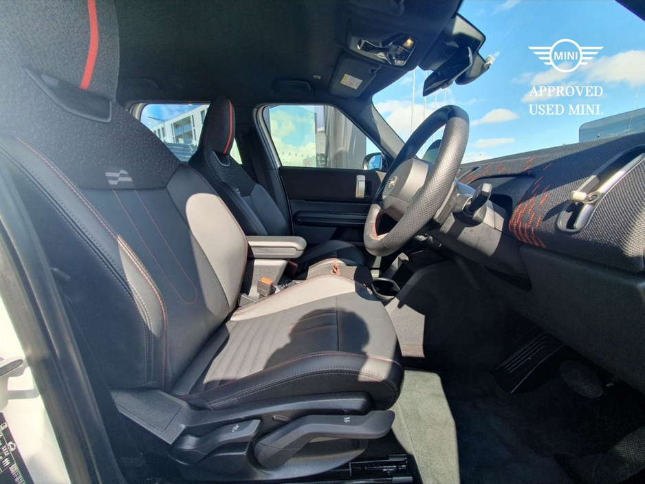 2024 MINI Countryman 1.5L Petrol Hybrid For Sale Images