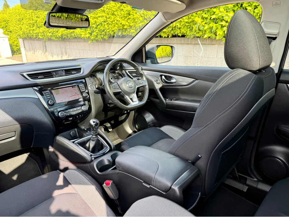 2019 Nissan Qashqai 1.3L Petrol For Sale Images