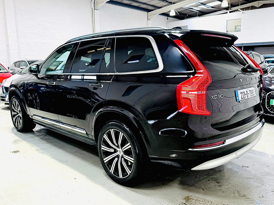 2022 Volvo XC90 2L Petrol Plug-in Hybrid For Sale Images
