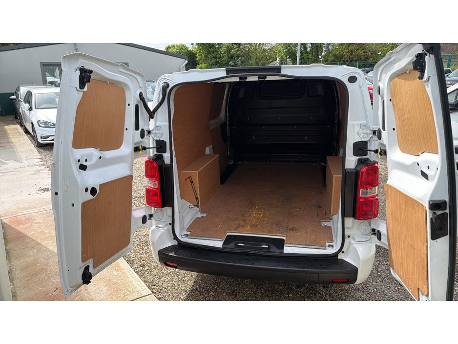 2020 Vauxhall Vivaro 1.5L Diesel For Sale Images