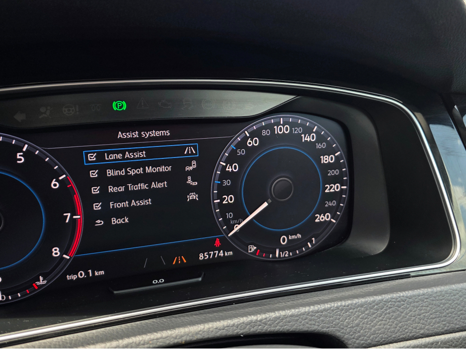 2017 Volkswagen Golf 1.4L Petrol For Sale Images