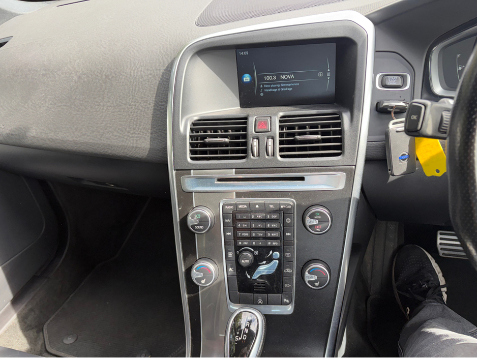 2016 Volvo XC60 2L Diesel For Sale Images