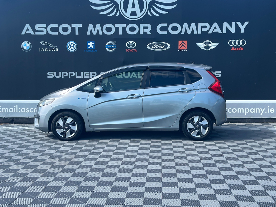 2015 Honda Fit 1.5L Petrol Hybrid For Sale Images
