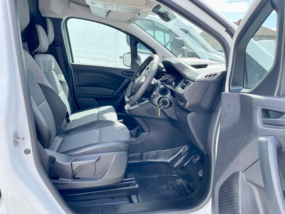 2023 Renault Kangoo 1.5L Diesel For Sale Images