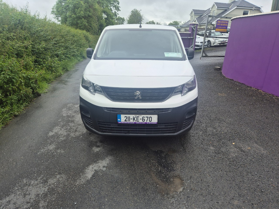 2021 Peugeot Partner 1.5L Diesel For Sale Images