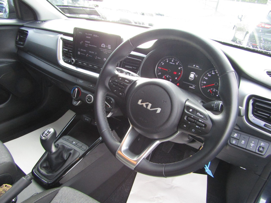 2024 Kia Stonic 1L Petrol For Sale Images