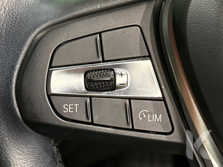 BMW 1 Series 118I 1.5 AUTOMATIC - NEW MODEL - FACTORY ALLOYS - DIGITAL DASH - REAR CAMERA — thumbnail 13