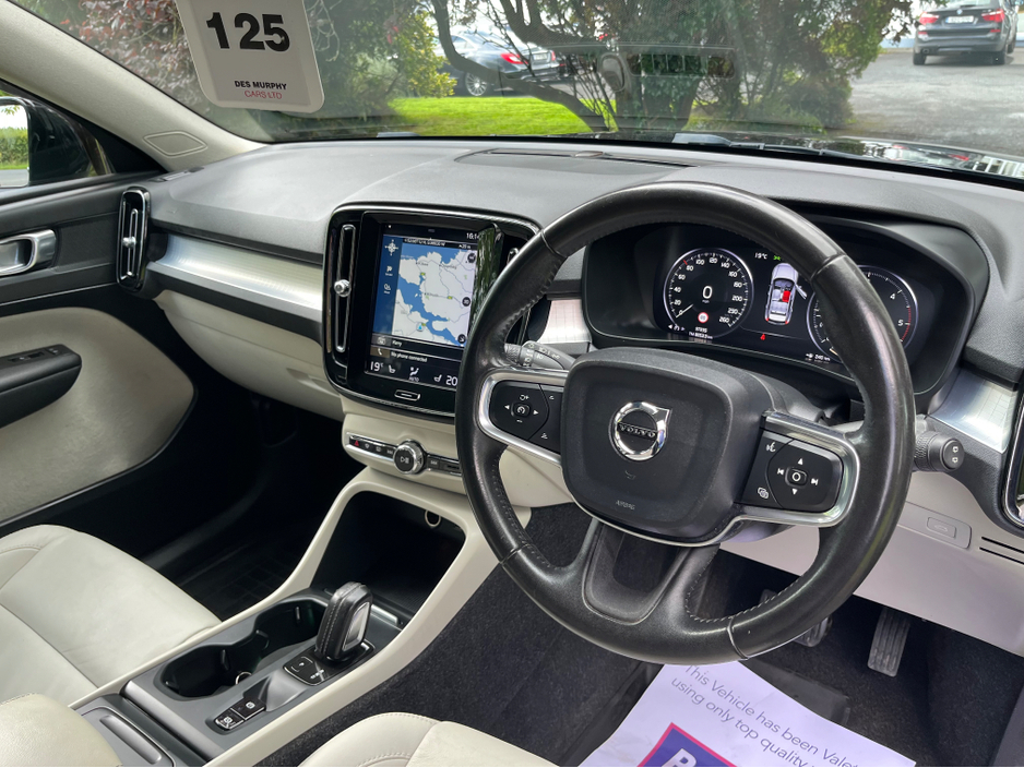 2019 Volvo XC40 2L Diesel For Sale Images
