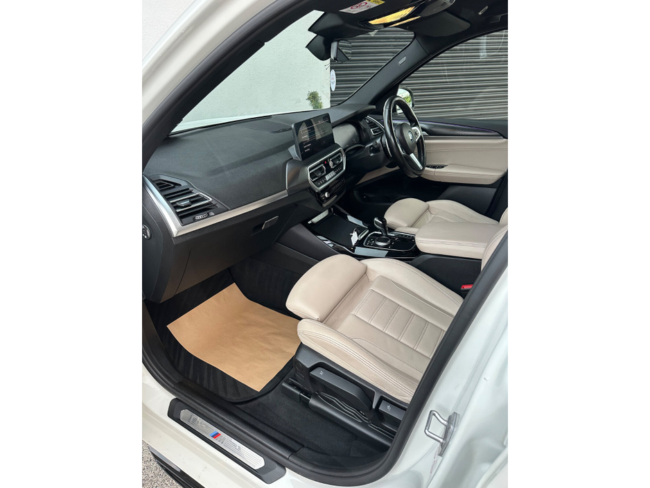 2022 BMW X3 2L Petrol Plug-in Hybrid For Sale Images