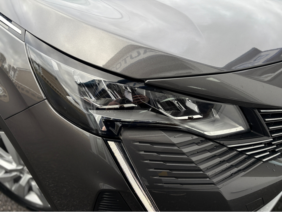 2023 Peugeot 5008 1.5L Diesel For Sale Images