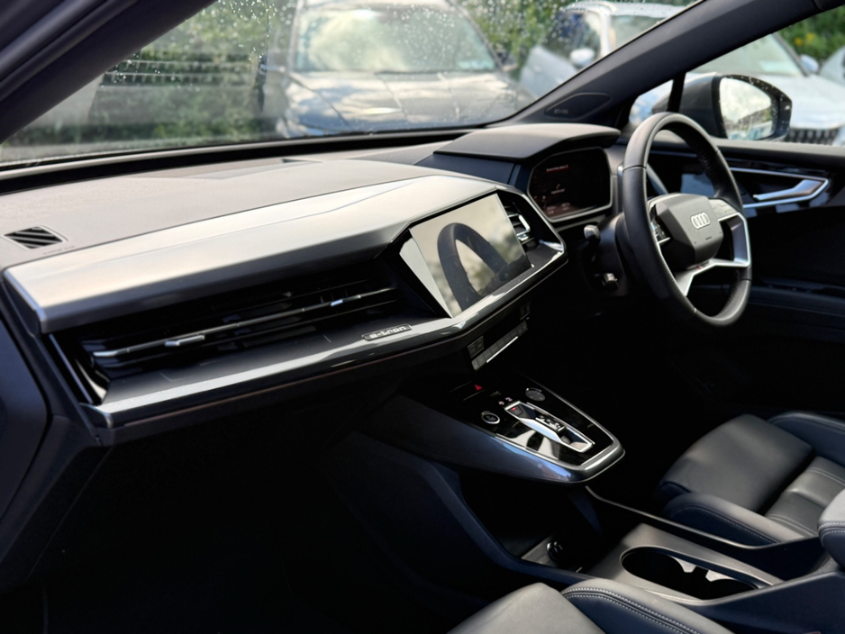 2024 Audi Q4 e-tron 0L Electric For Sale Images