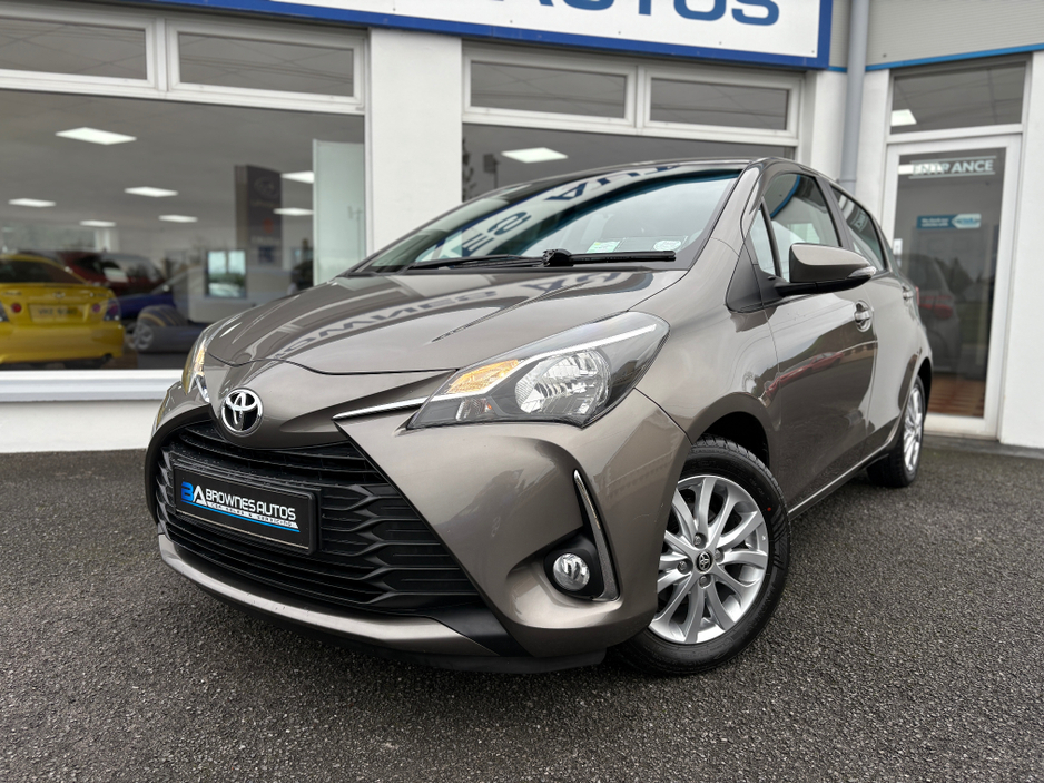 2017 Toyota Yaris 1L Petrol For Sale Images