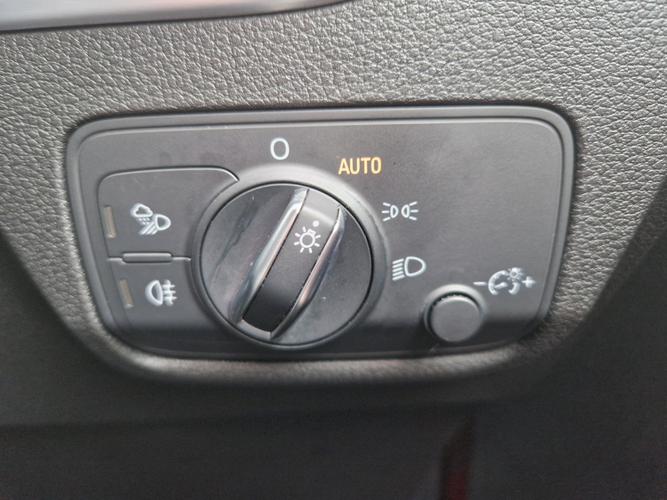 2017 Audi Q2 1L Petrol For Sale Images