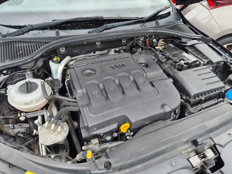2017 Skoda Octavia 1.6L Diesel For Sale Images