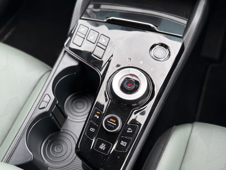2024 Kia Sportage 1.6L Petrol Plug-in Hybrid For Sale Images