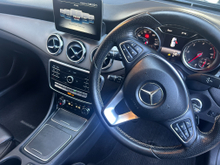 2018 Mercedes-Benz GLA Class 2.1L Diesel For Sale Images