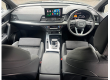 2023 Audi Q5 2.0L Petrol Plug-in Hybrid For Sale Images